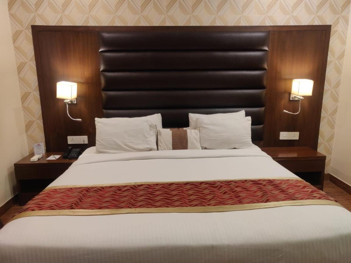 Hotel Casaya Inn Chinhat المظهر الخارجي الصورة