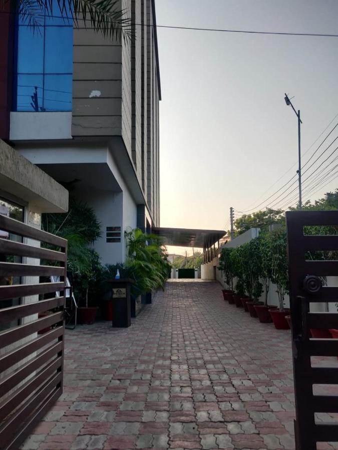 Hotel Casaya Inn Chinhat المظهر الخارجي الصورة