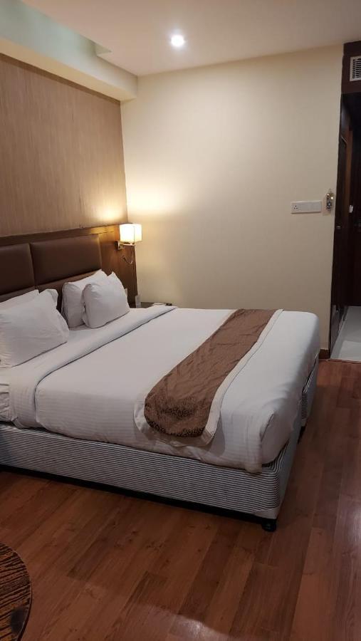 Hotel Casaya Inn Chinhat المظهر الخارجي الصورة