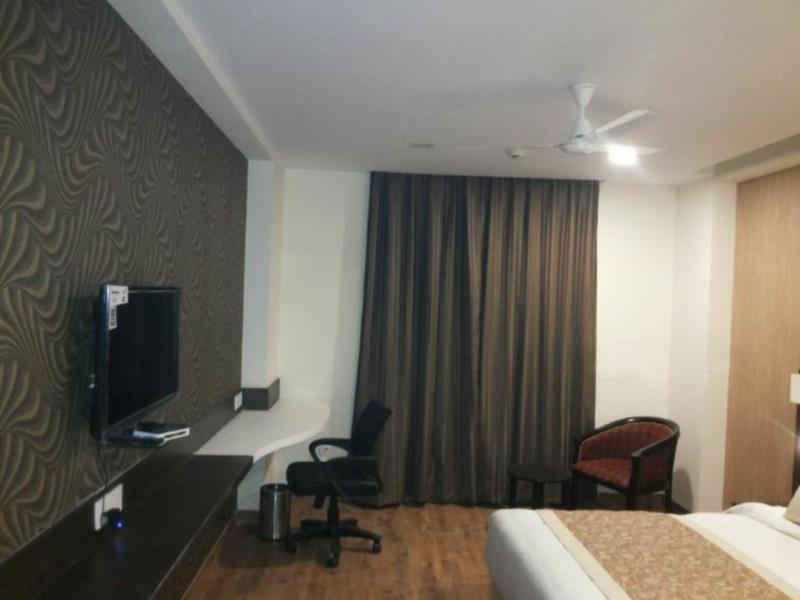Hotel Casaya Inn Chinhat المظهر الخارجي الصورة