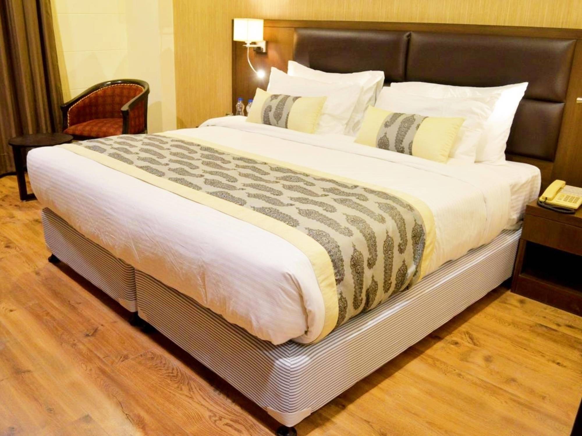 Hotel Casaya Inn Chinhat المظهر الخارجي الصورة