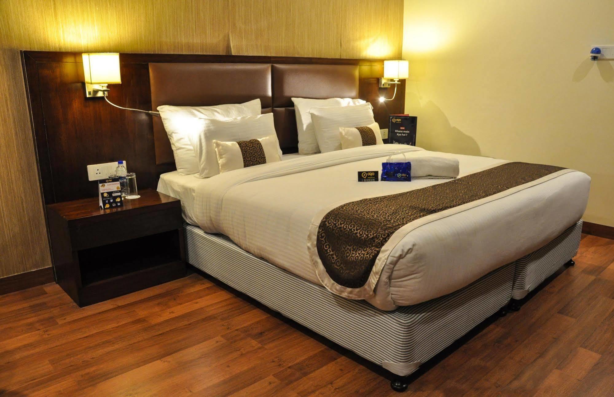 Hotel Casaya Inn Chinhat المظهر الخارجي الصورة